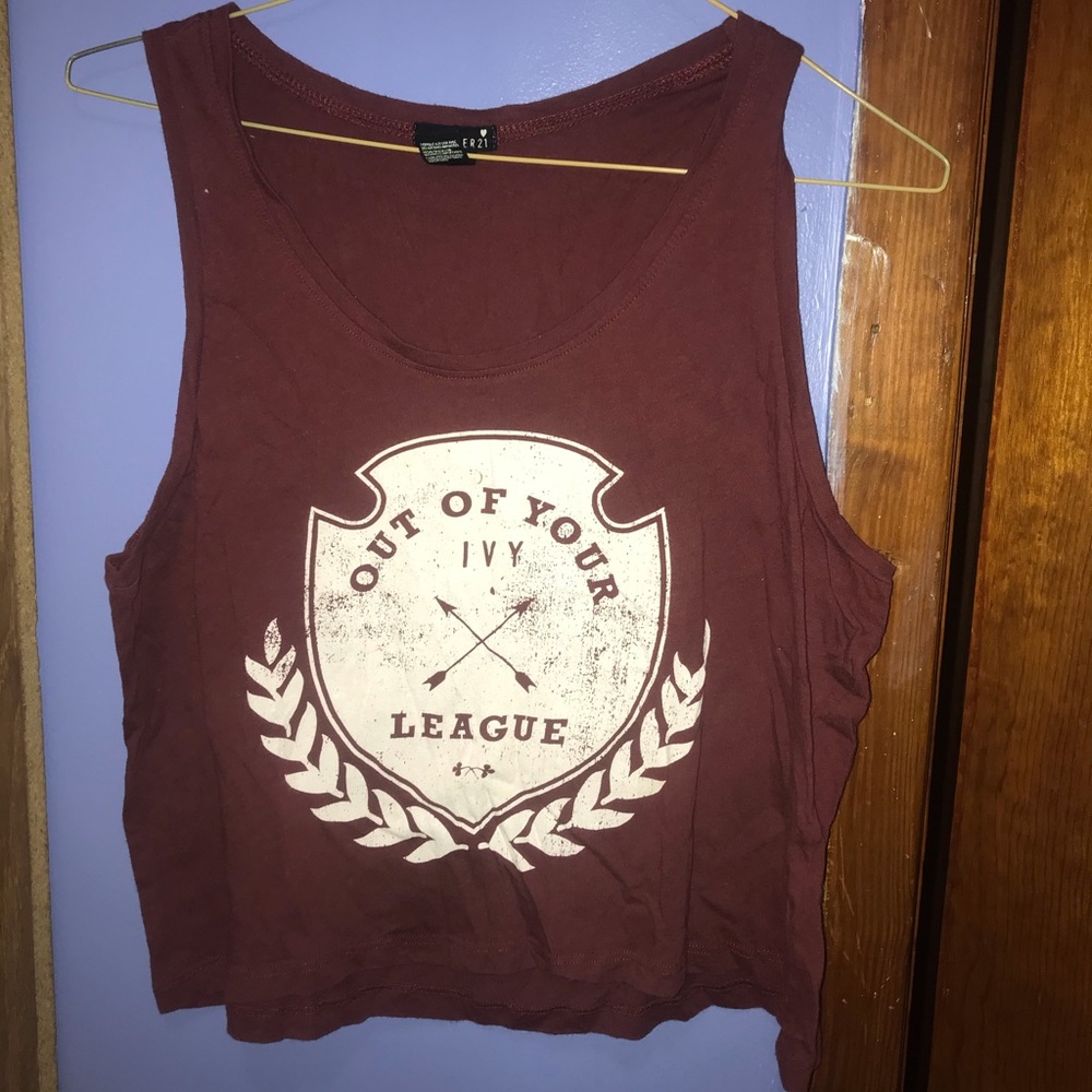 Maroon stylish crop top !